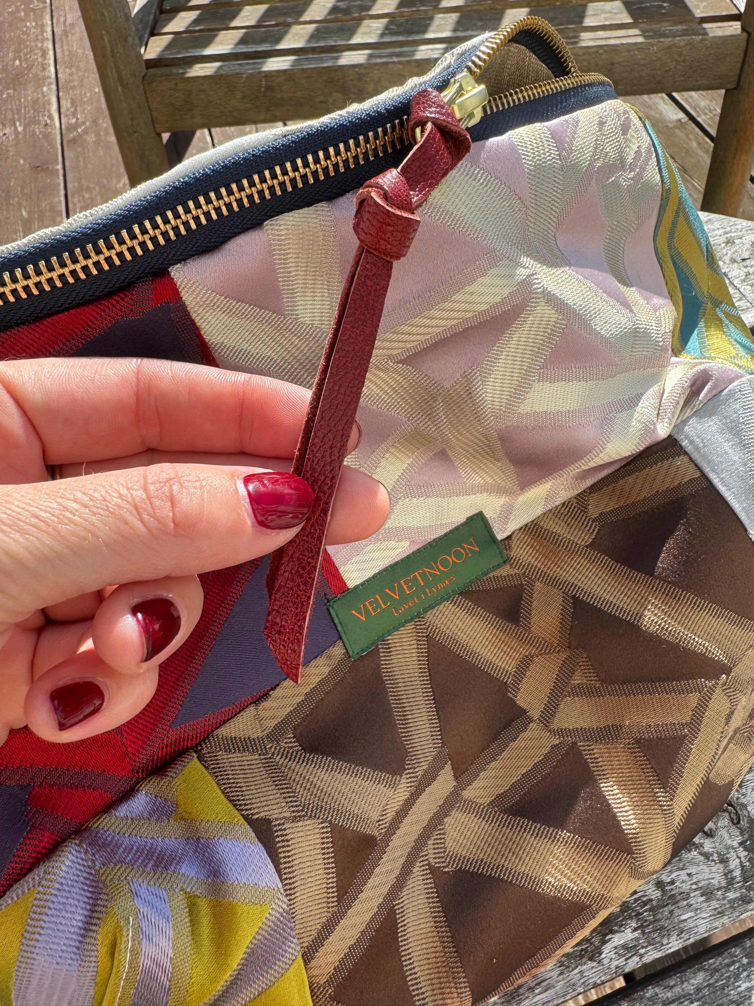 Velvetnoon Bumbag No 21