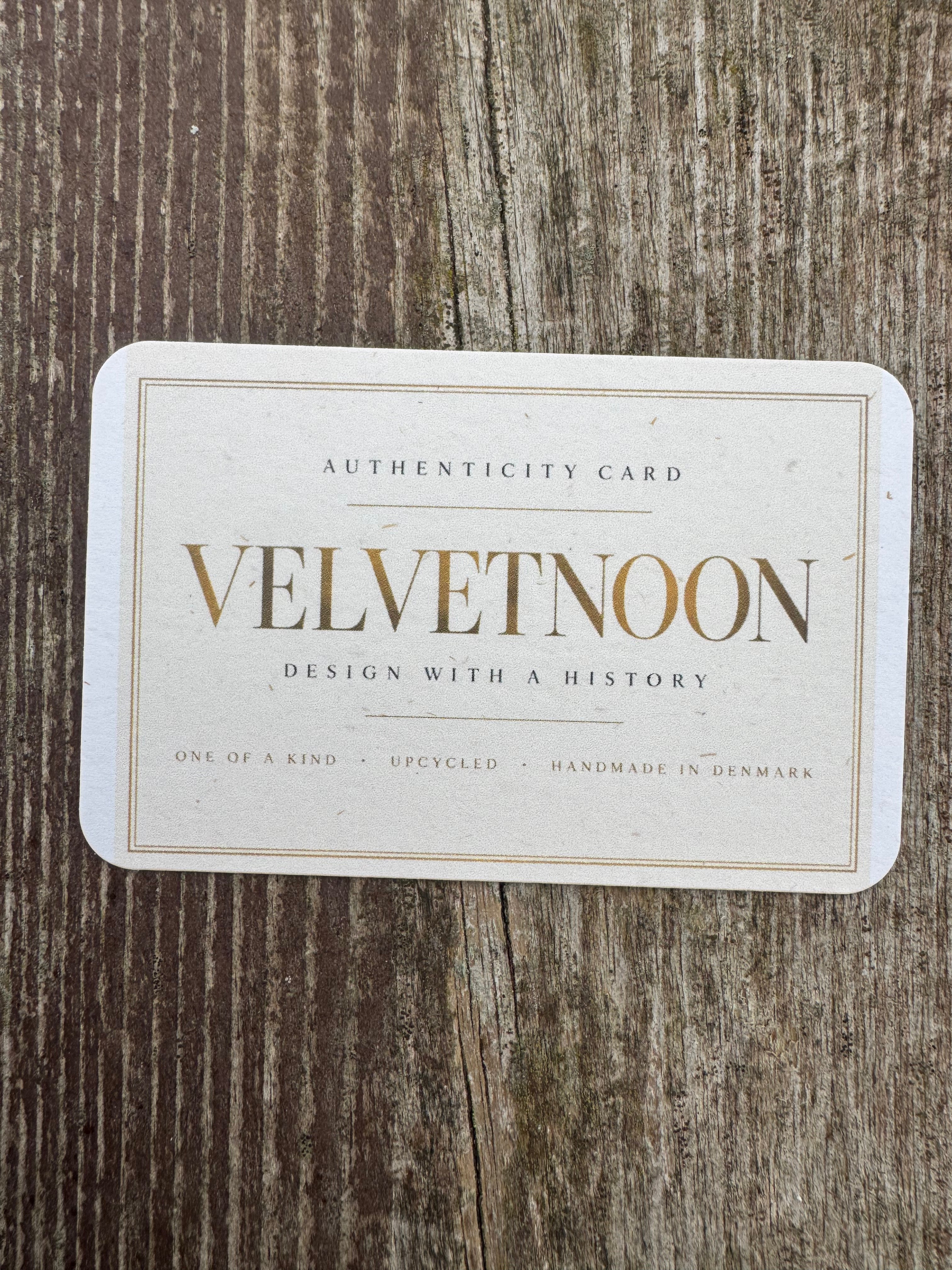 Velvetnoon Bumbag No 40