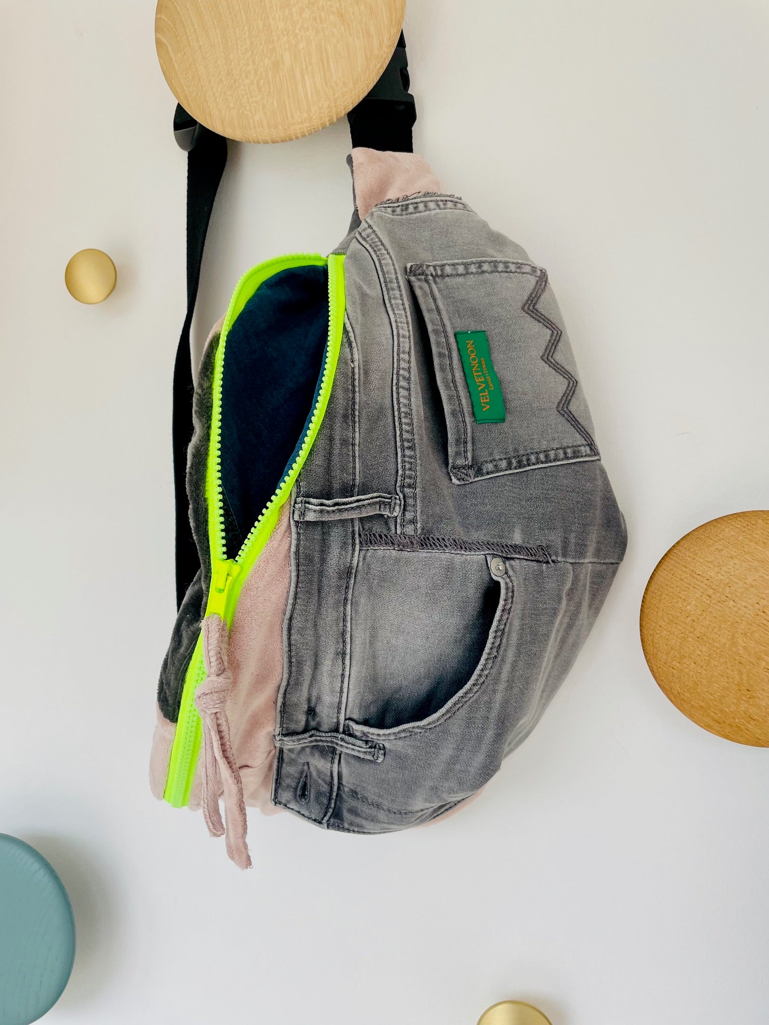 Bumbag Holbæk