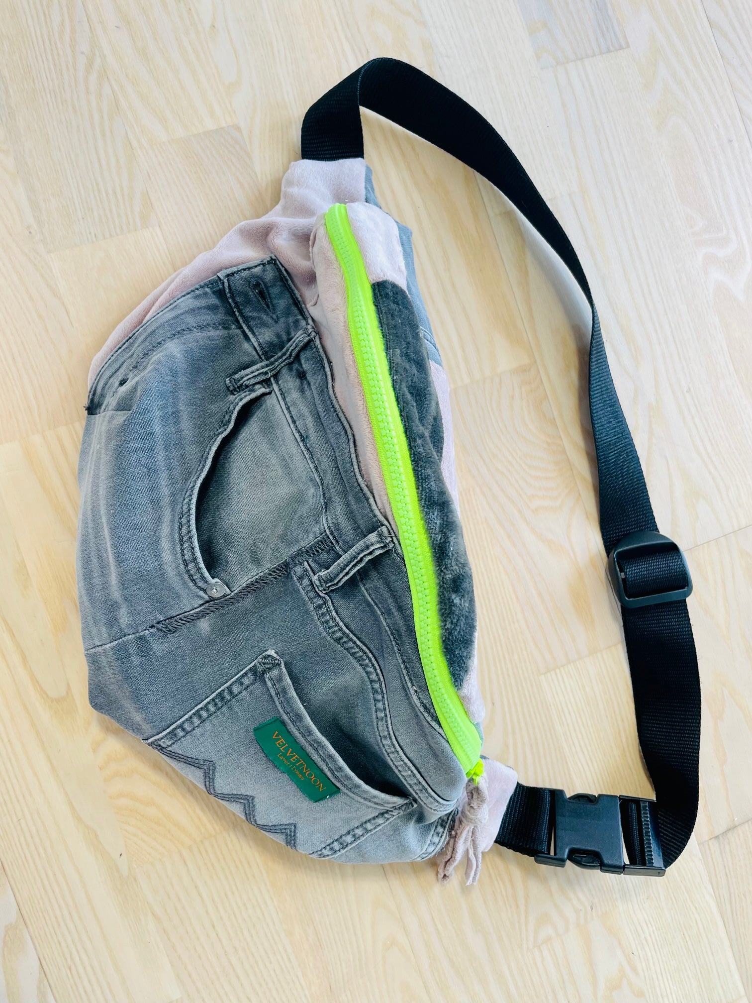 Bumbag Holbæk
