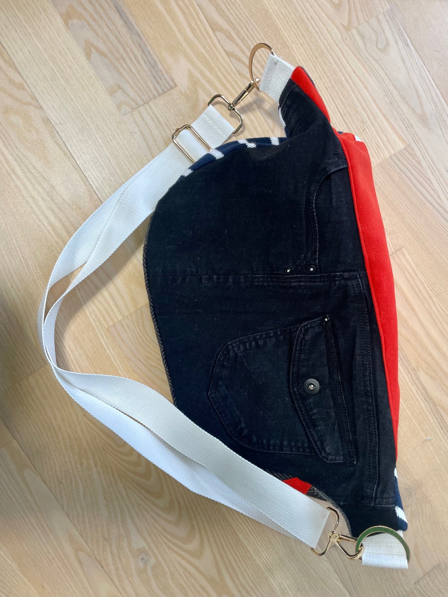 Bumbag Far til Fire