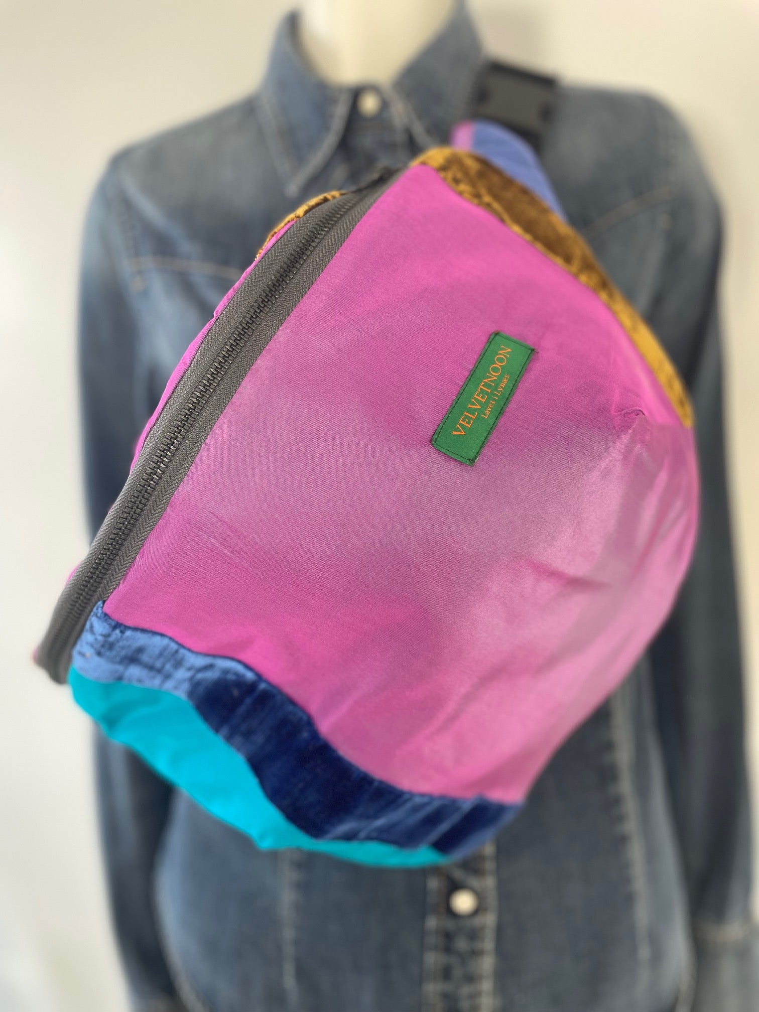 Bumbag Påfugl