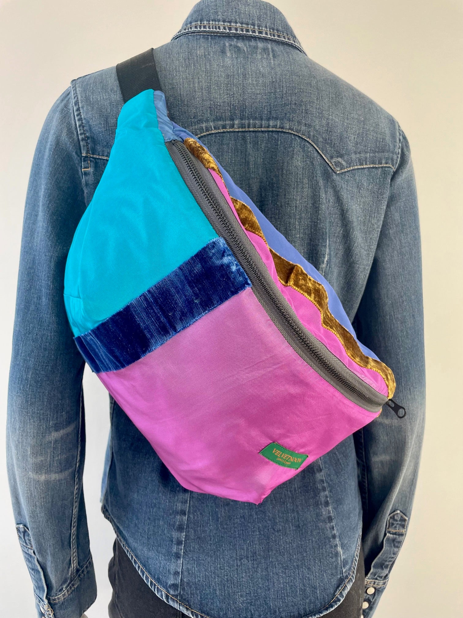Bumbag Påfugl