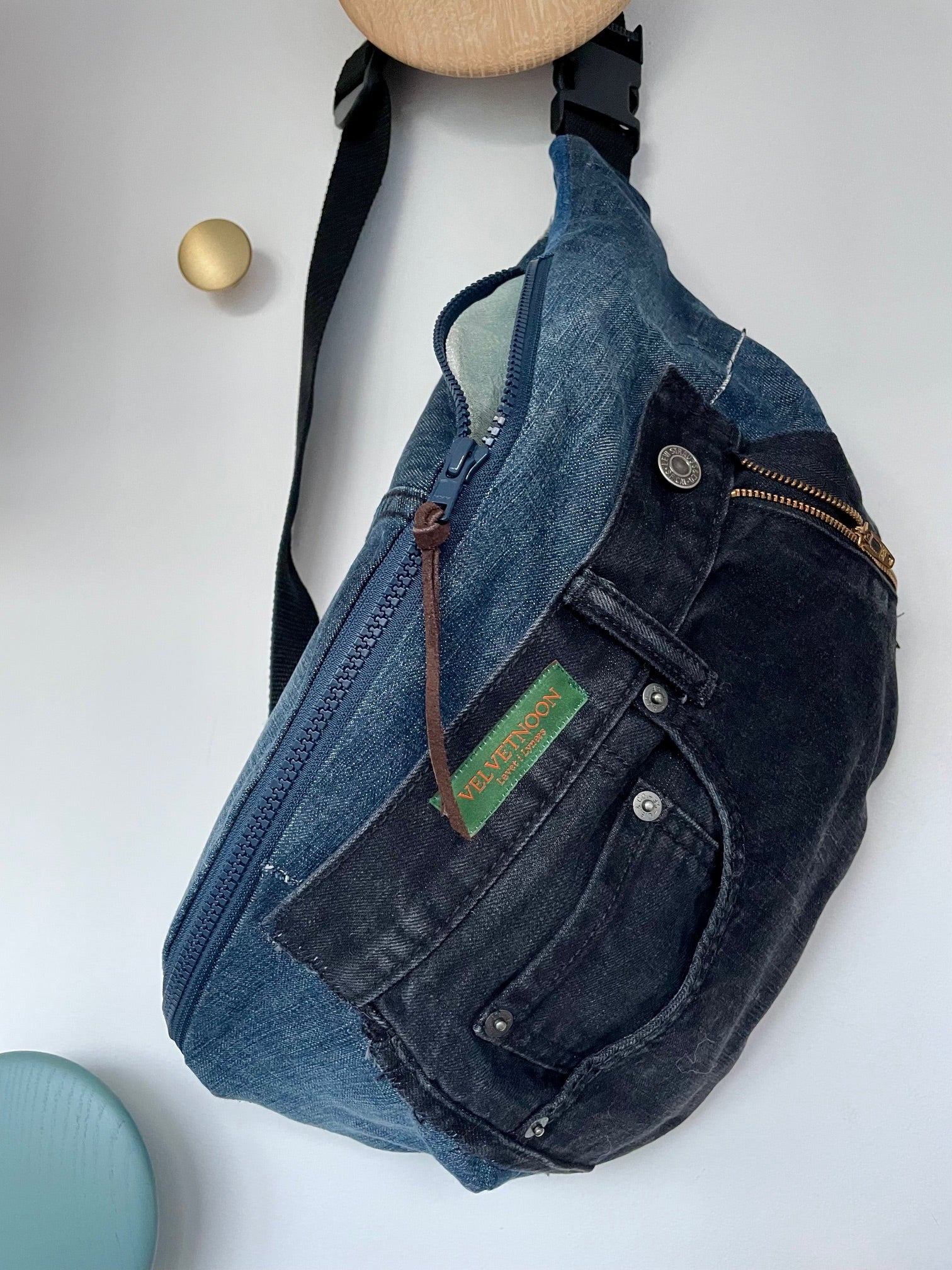 Bumbag John Travolta