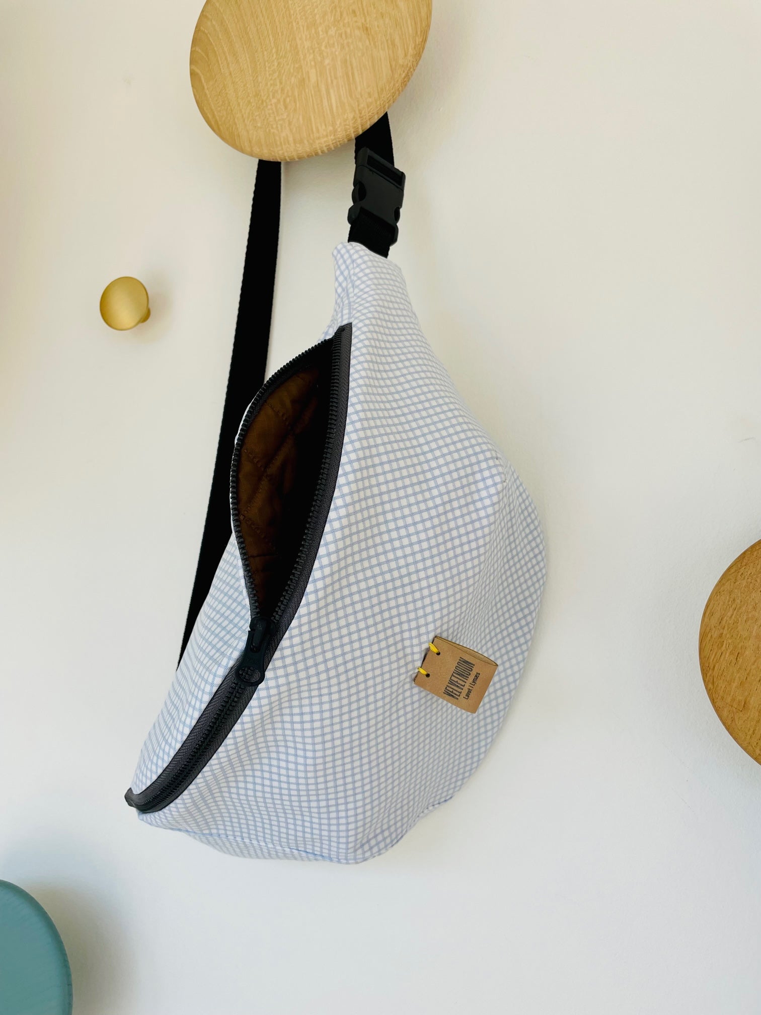 Bumbag Violvej