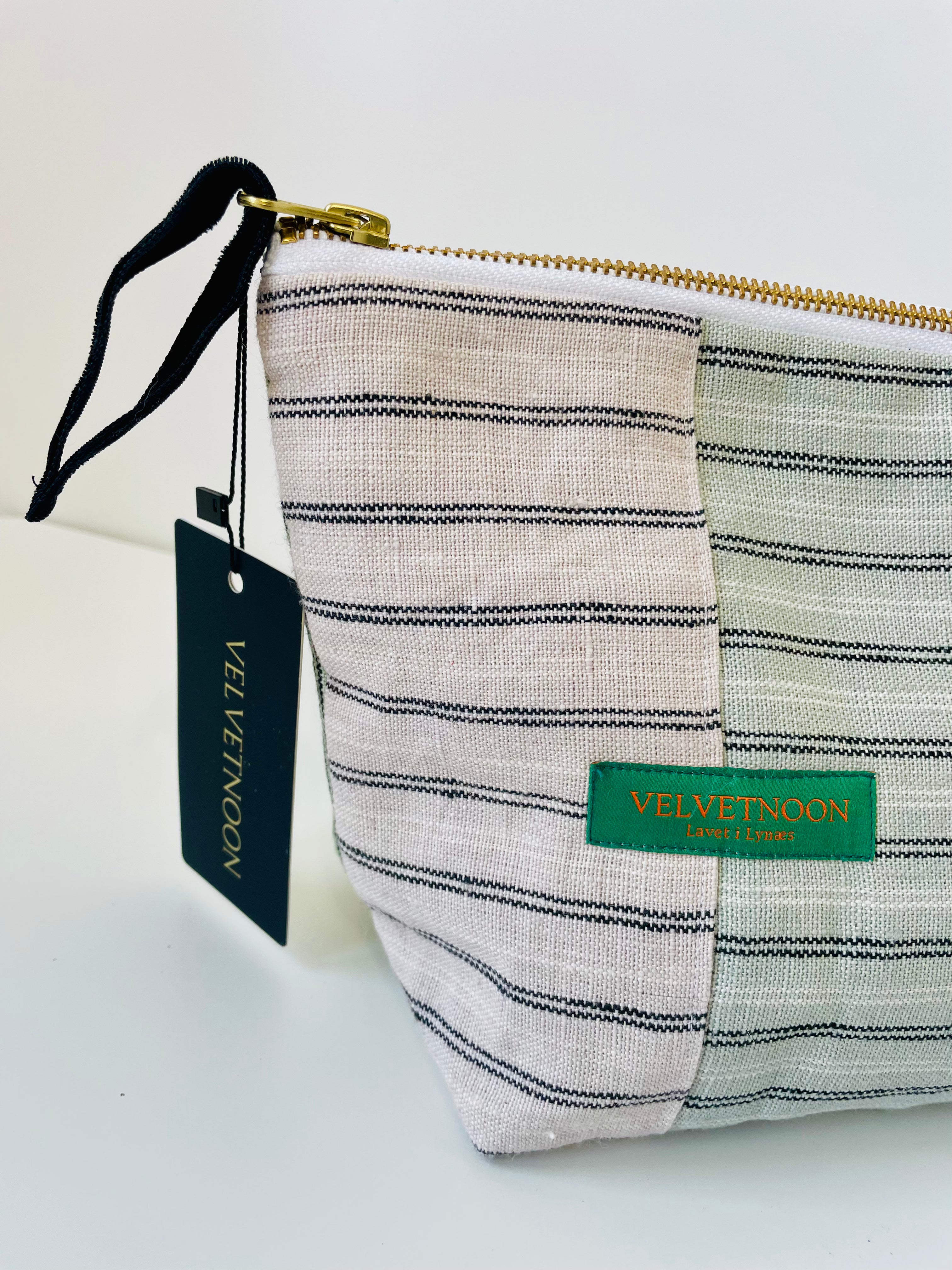 Stripe Linnen Washbag
