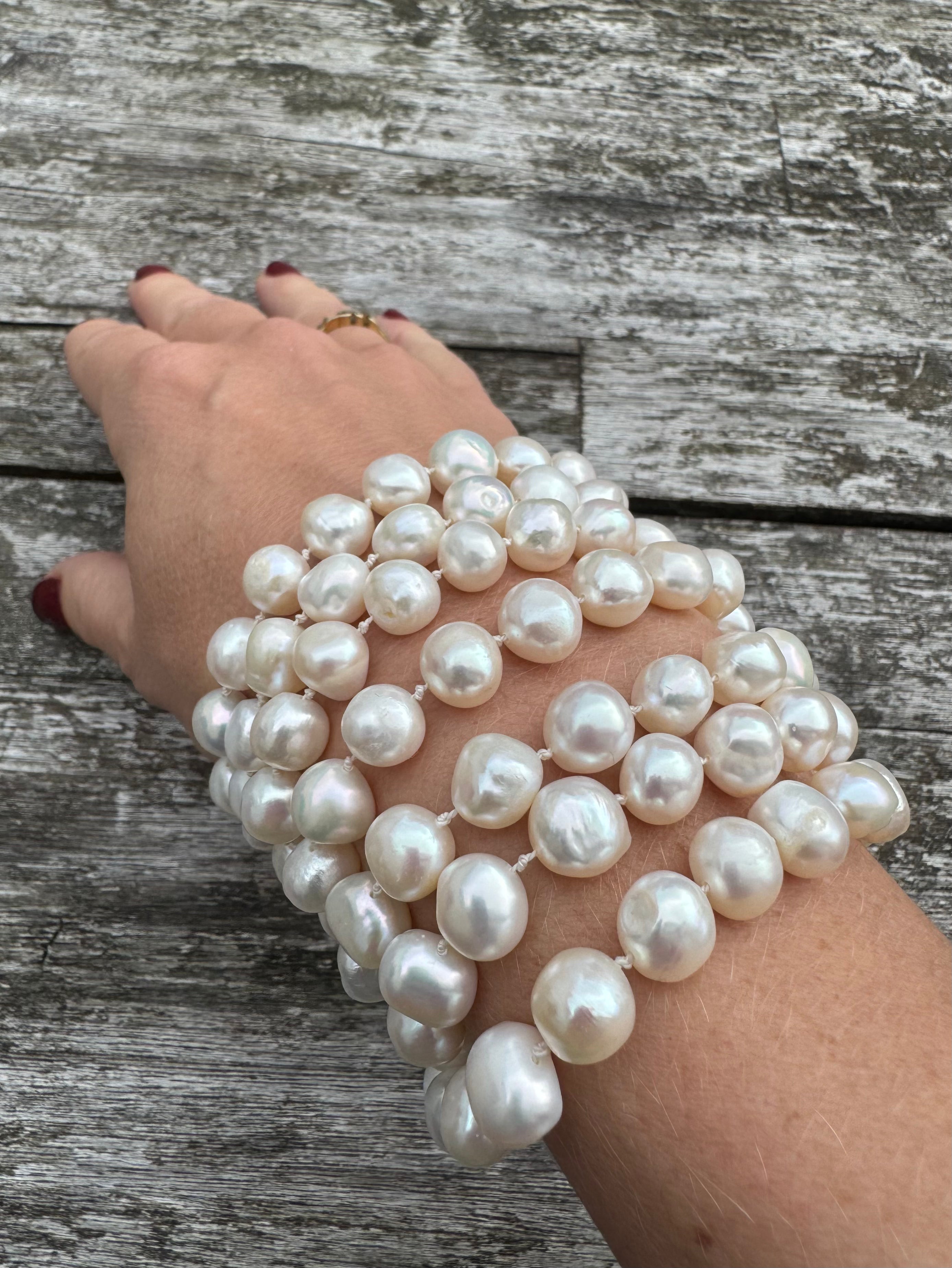 Velvetnoon - Pearl - Multi Way Necklace