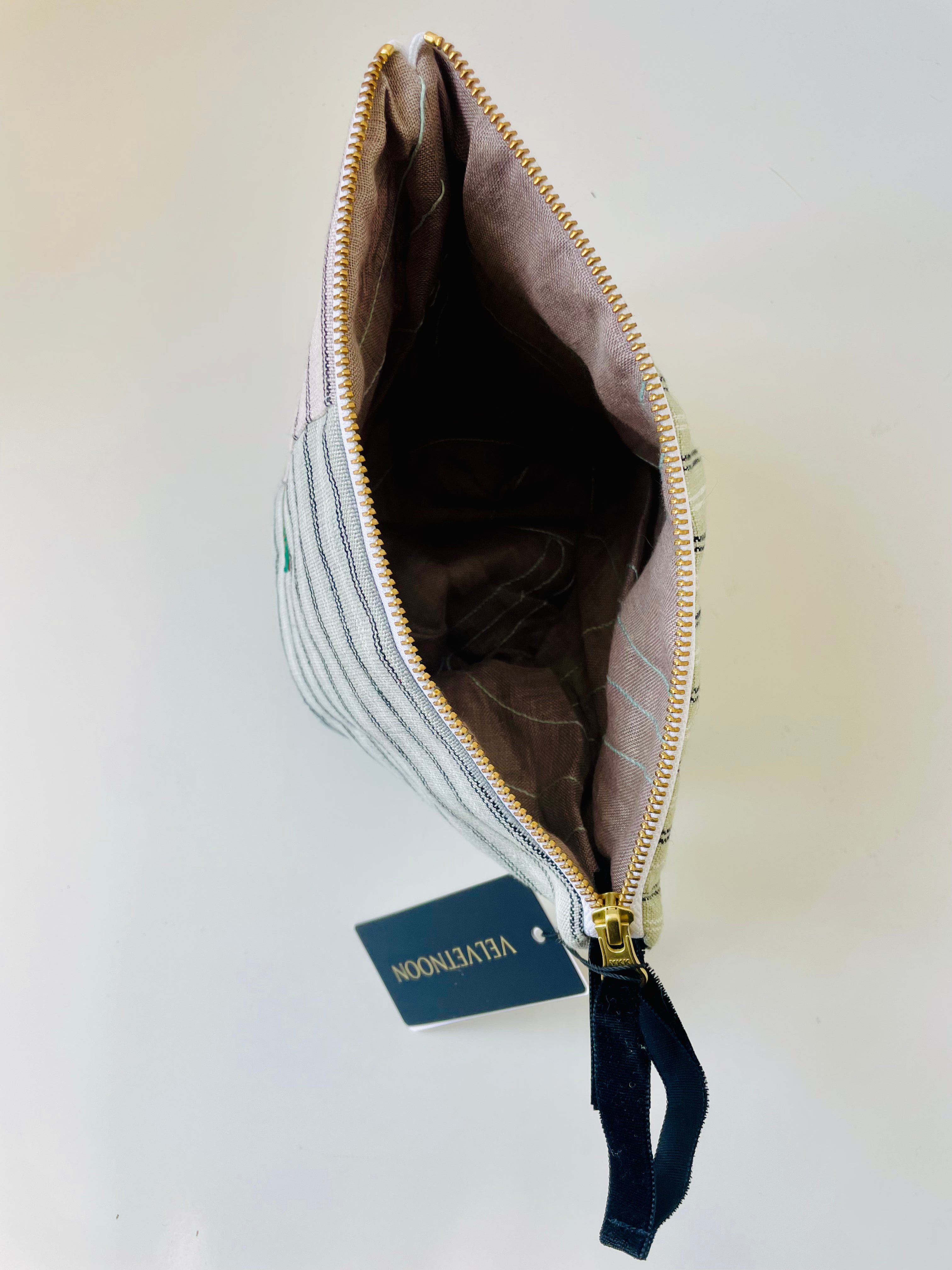 Stripe Linnen Washbag